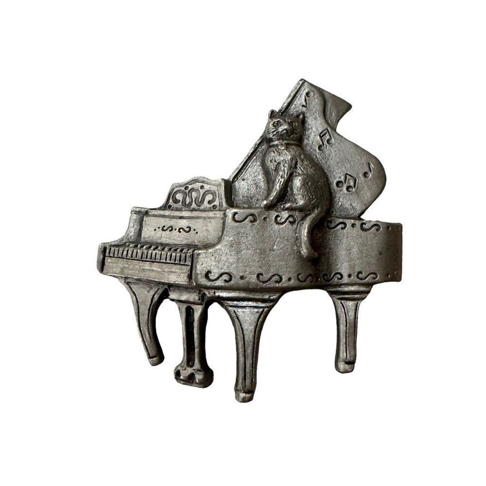 Vintage Spoon 4028 Pewter Cat on Piano Brooch Pin 1.75 x 2 inches Made in USA